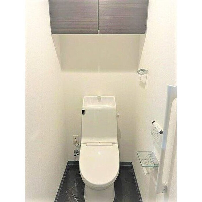 物件内観写真10　(トイレ)