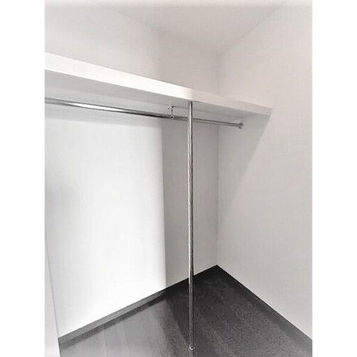 物件内観写真14　(収納)