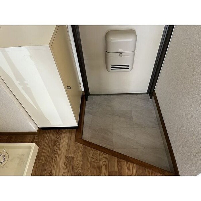 物件内観写真11　(靴箱)