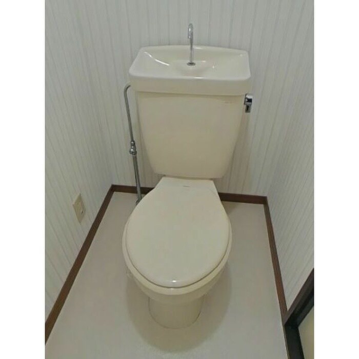 物件内観写真12　(トイレ)