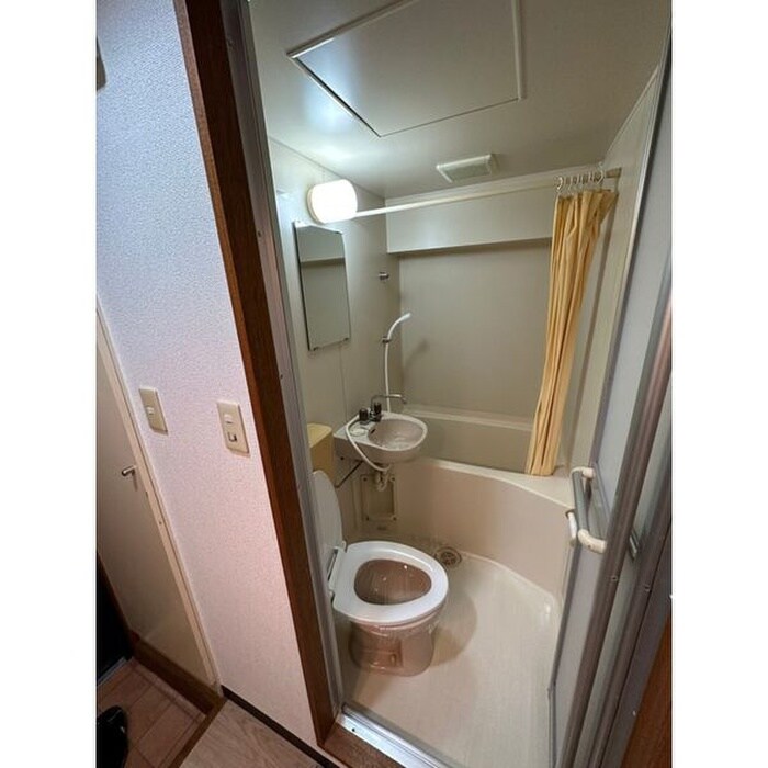 物件内観写真4　(バス／シャワールーム等)