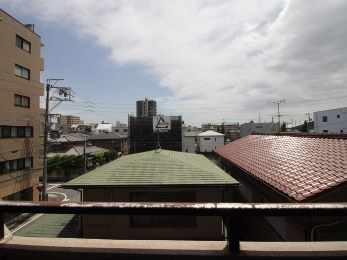 物件内観写真15　(室内からの展望)