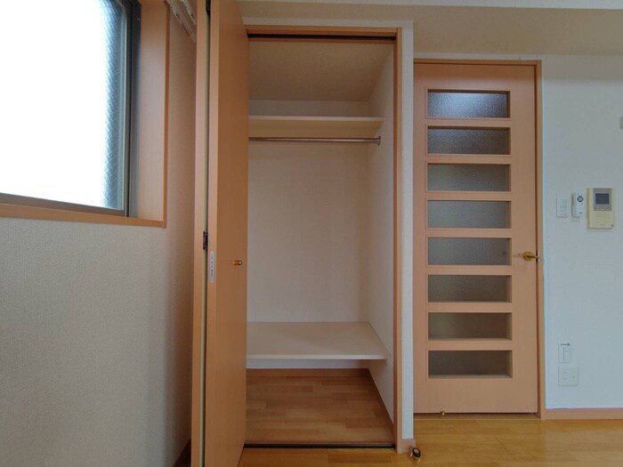 物件内観写真9　(収納)