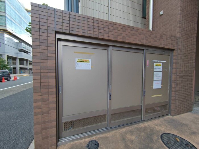 物件外観写真4　(建物設備)