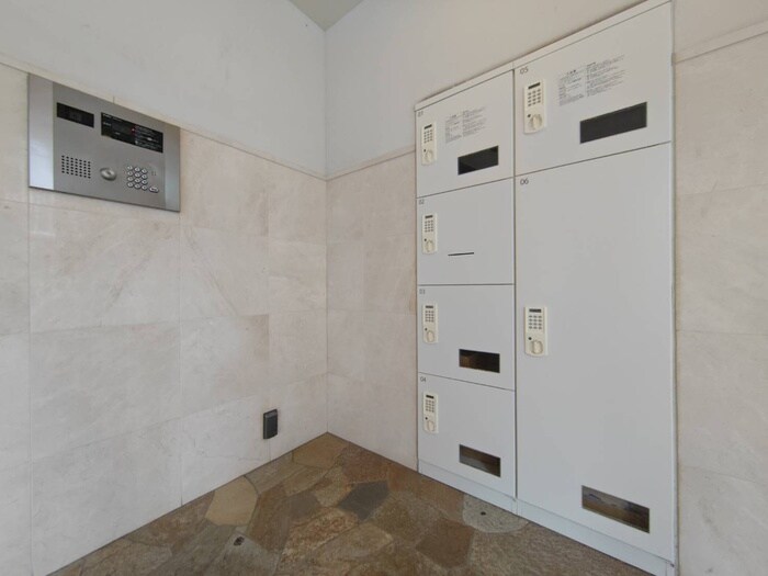 物件外観写真6　(建物設備)