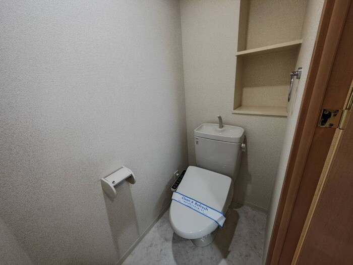 物件内観写真12　(トイレ)