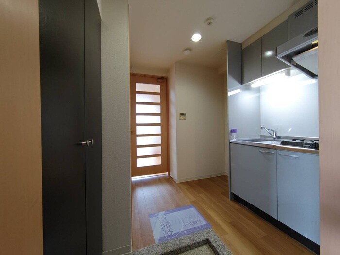 物件内観写真17　(廊下)