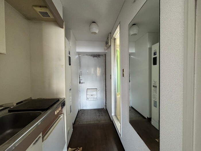 物件内観写真20　(廊下)