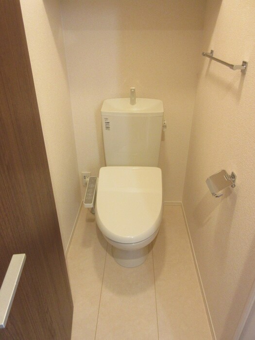 物件内観写真12　(トイレ)