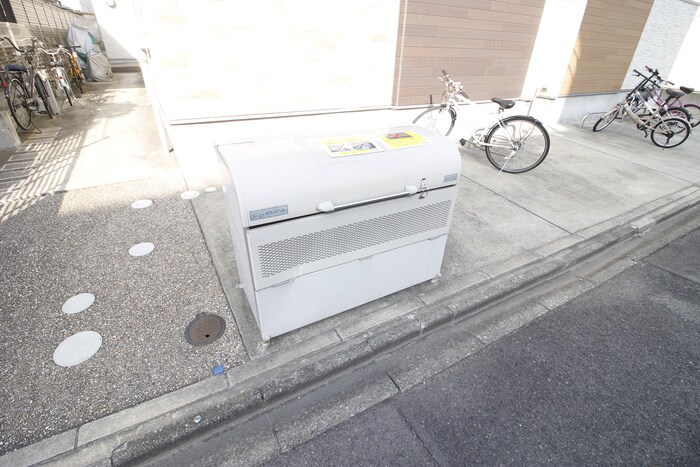 物件外観写真6　(建物設備)