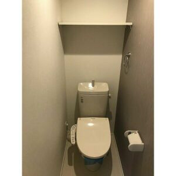 物件内観写真12　(トイレ)