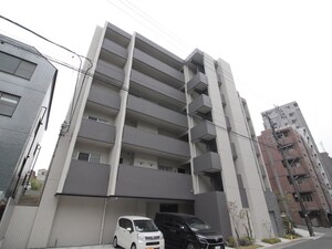 クレスト本郷外観写真