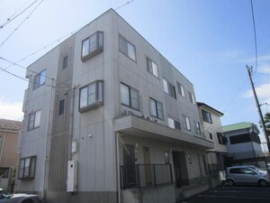 プレジデント篭屋外観写真