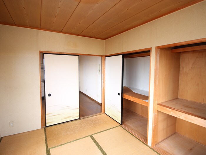 物件内観写真18　(居室)