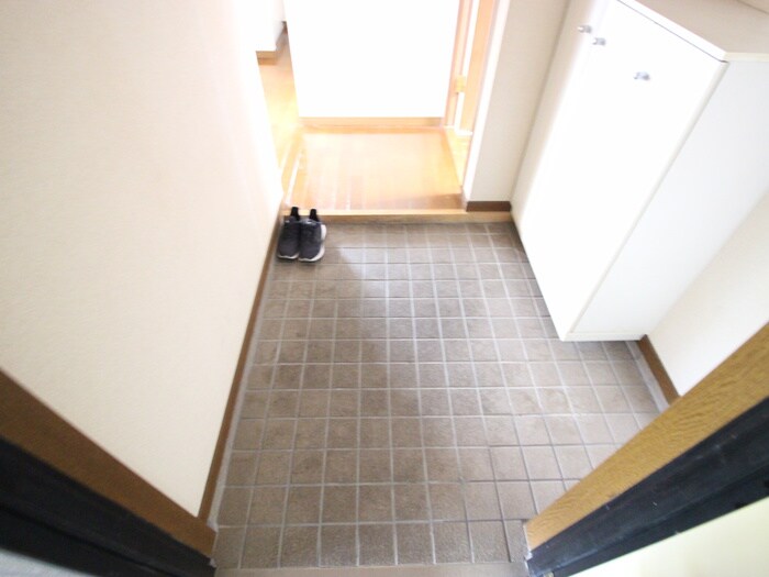 物件内観写真21　(玄関)