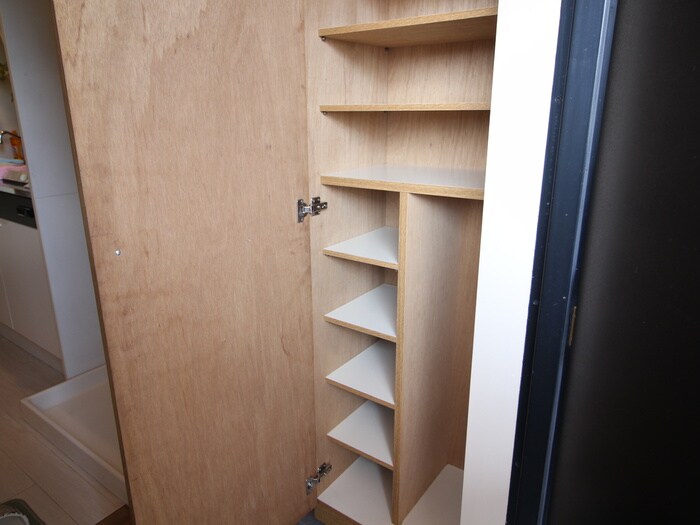 物件内観写真16　(靴箱)