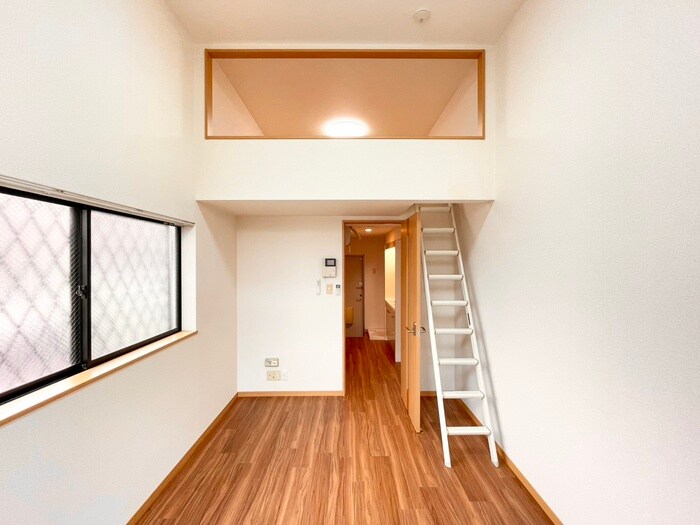 物件内観写真10　(居室)