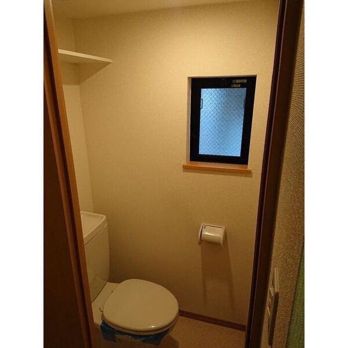 物件内観写真12　(トイレ)