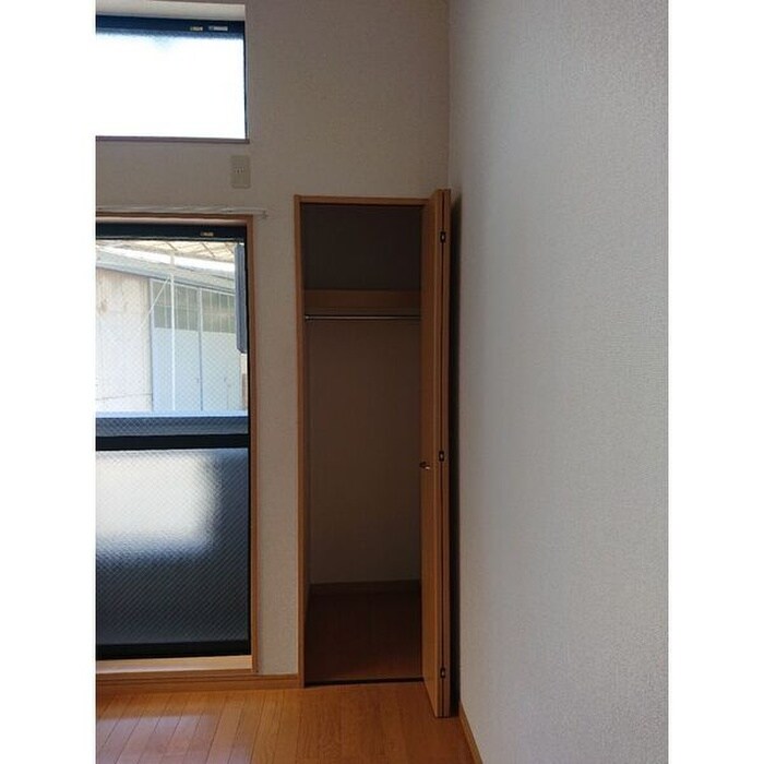 物件内観写真15　(収納)