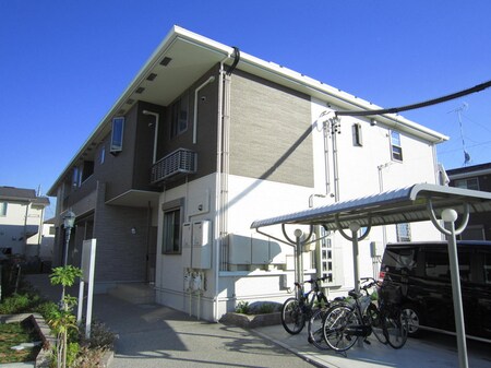 グランディール西囲C外観写真