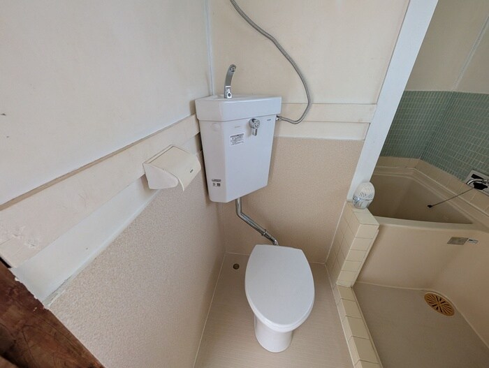 物件内観写真11　(トイレ)