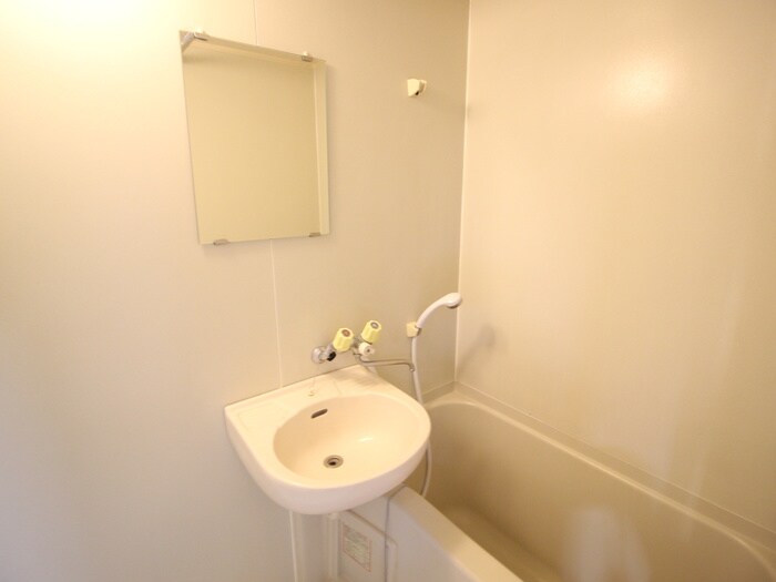 物件内観写真10　(バス／シャワールーム等)