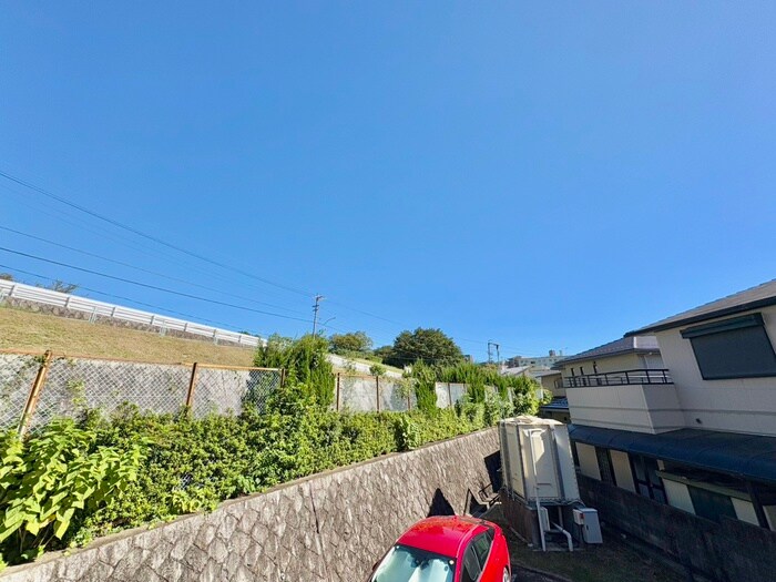 物件内観写真14　(室内からの展望)