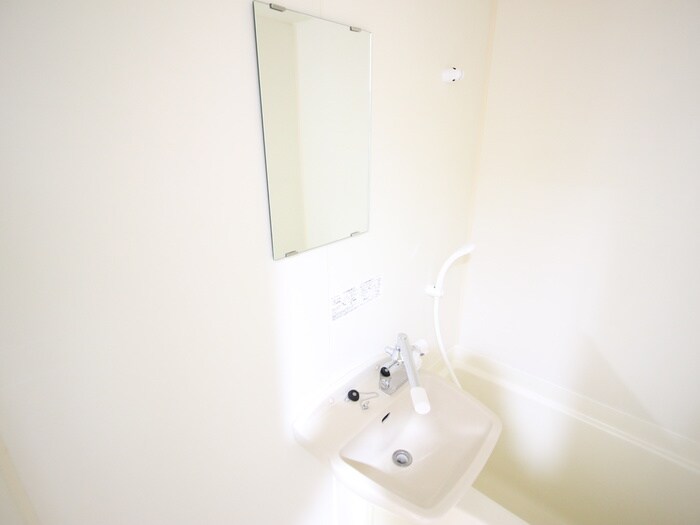 物件内観写真10　(洗面)