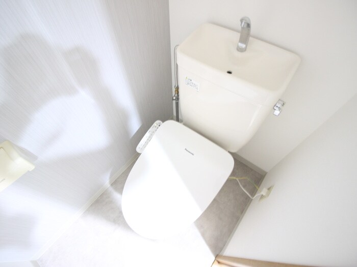 物件内観写真13　(トイレ)