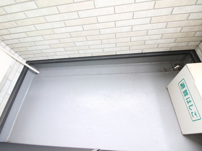 物件内観写真11　(ベランダ・バルコニー)