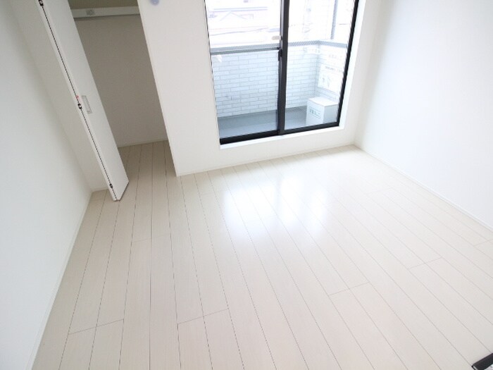 物件内観写真18　(居室)