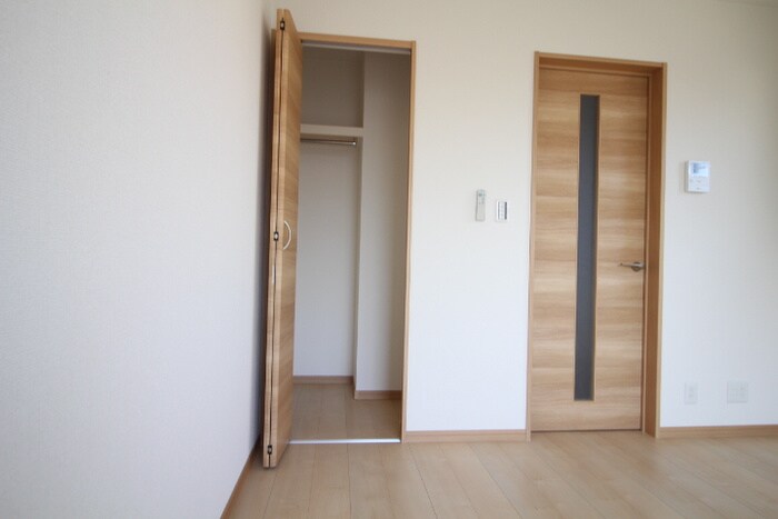 物件内観写真9　(収納)