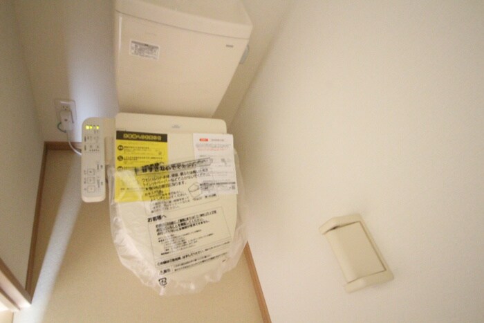 物件内観写真10　(トイレ)