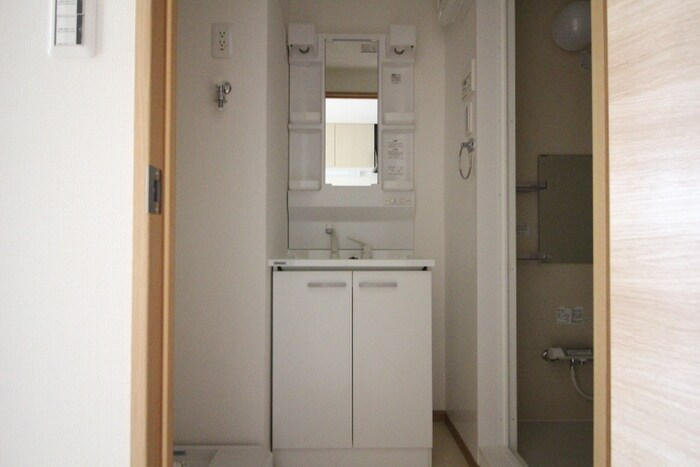 物件内観写真14　(洗面)