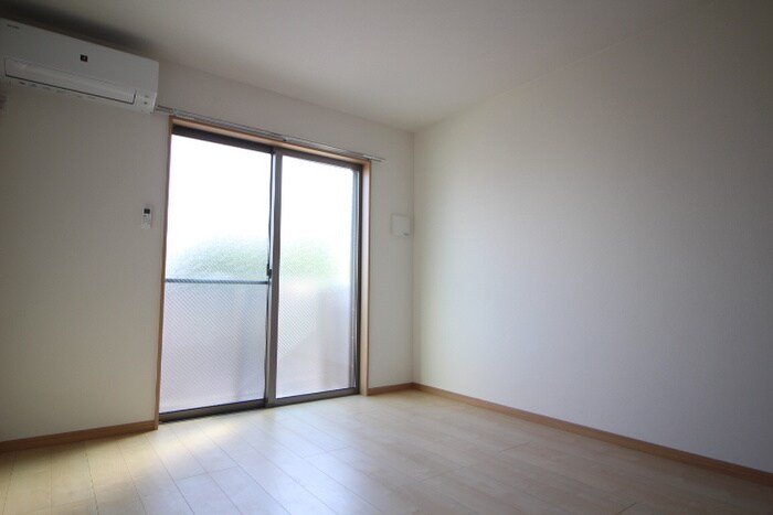 物件内観写真16　(居室)