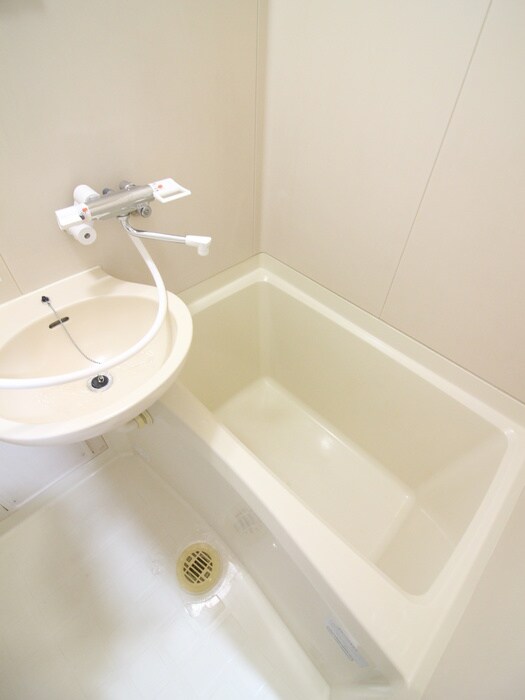 物件内観写真12　(バス／シャワールーム等)