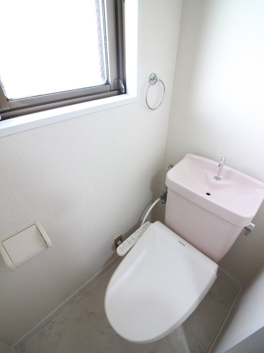 物件内観写真13　(トイレ)