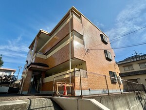 ヒルズ森外観写真