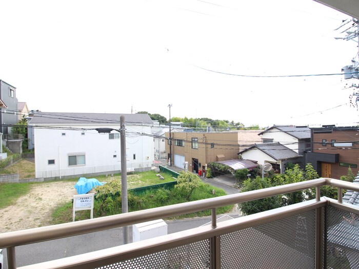 物件内観写真17　(室内からの展望)