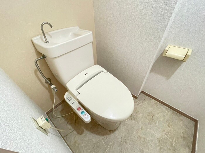 物件内観写真13　(トイレ)