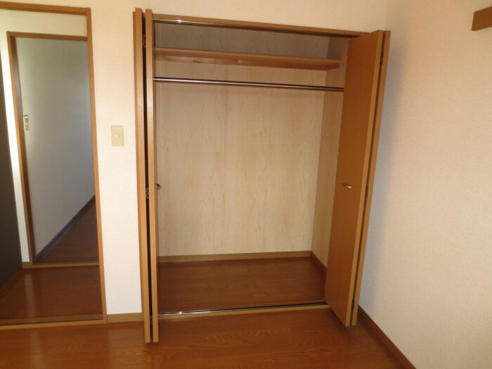 物件内観写真9　(収納)