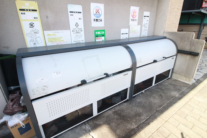 物件外観写真6　(建物設備)