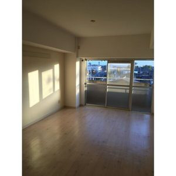 物件内観写真10　(居室)