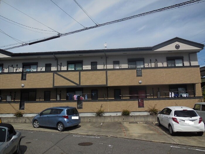 物件外観写真5　(外観写真)