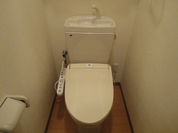 物件内観写真10　(トイレ)