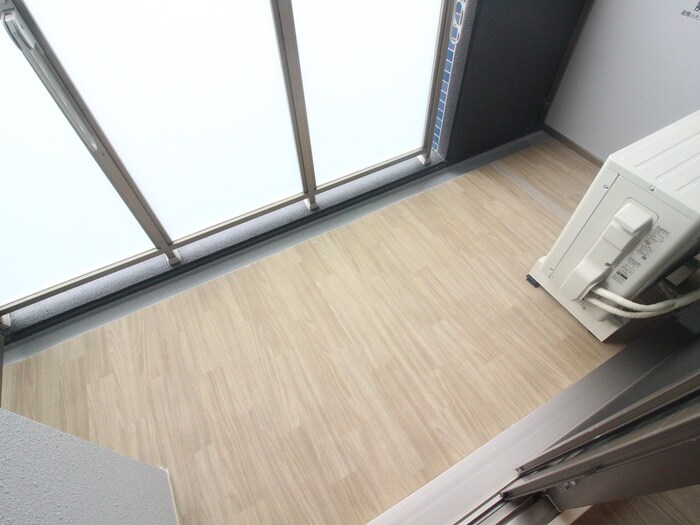 物件内観写真16　(室内からの展望)