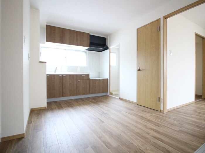 物件内観写真9　(居室)