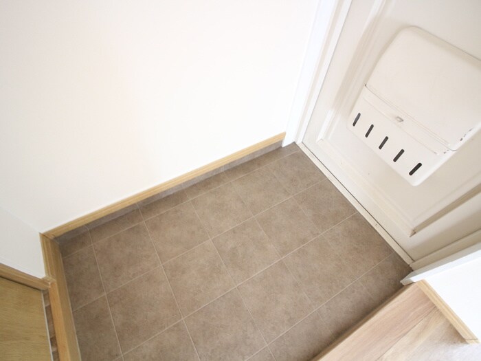 物件内観写真20　(玄関)