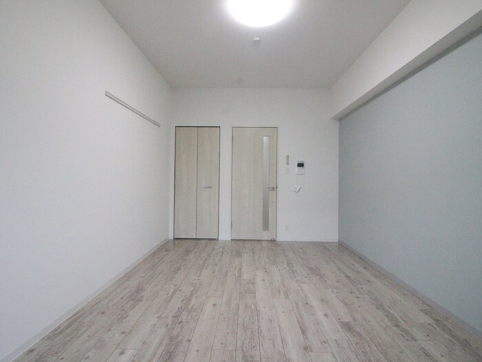 物件内観写真4　(居室)