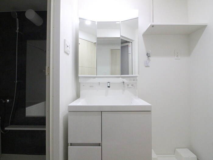 物件内観写真7　(洗面)